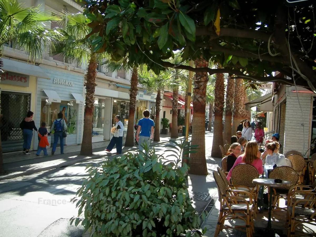 Centre De Juan Les Pins 100M Plages Easy Check-In Exterior foto